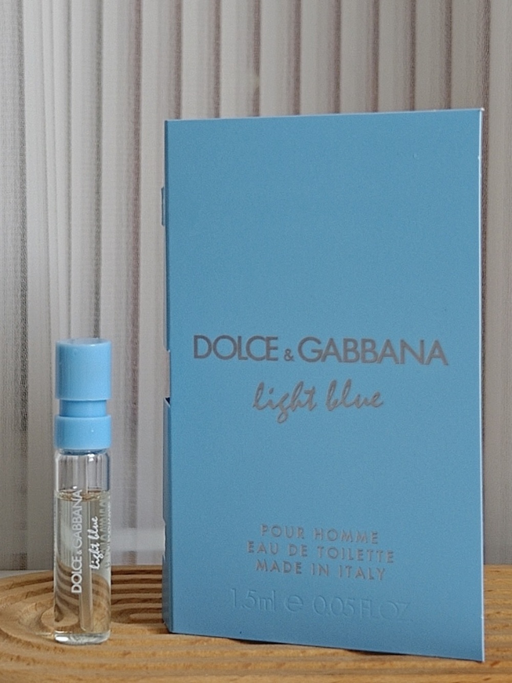 New Dolce & Gabbana Light Blue Pour Homme EDT Spray Sample 1.5 ml/ 0.05 oz